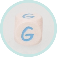 Buchstabenwürfel G 10mm Holz geprägt hellblau