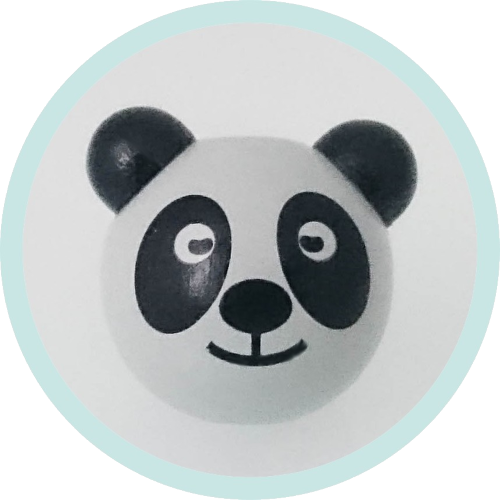 3D-Panda hellgrau-schwarz vertikal - zum Schließen ins Bild klicken